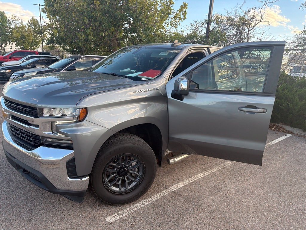 2021 Chevrolet Silverado 1500 LT - Photo 1