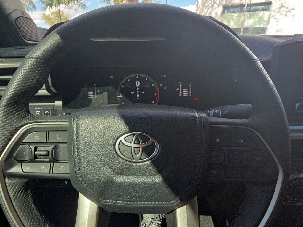 2024 Toyota Tacoma SR5 - Photo 17