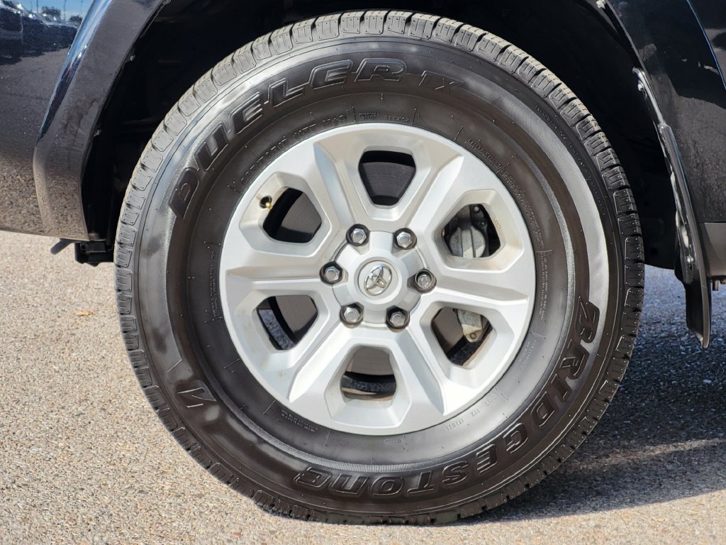 2024 Toyota 4Runner SR5 Premium - Photo 6