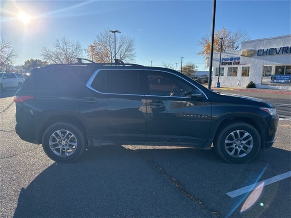 Used 2019 Chevrolet Traverse LT Cloth SUV