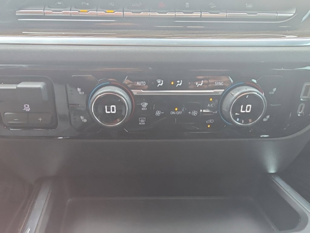 2022 Chevrolet Silverado 1500 RST - Photo 21