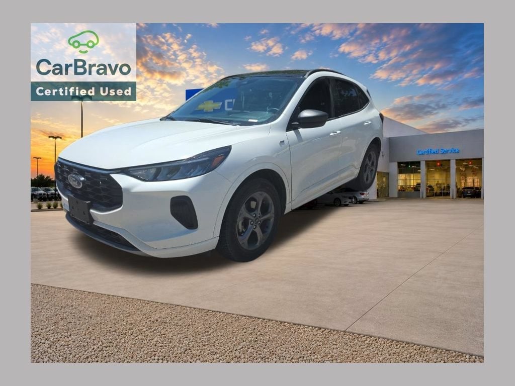 2023 Ford Escape ST-Line AWD's photo