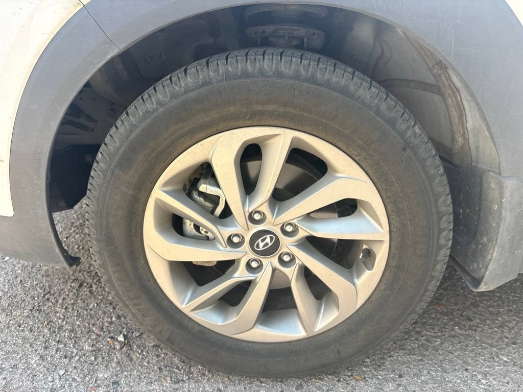 Used 2017 Hyundai Tucson SE with VIN KM8J33A45HU575421 for sale in Albuquerque, NM
