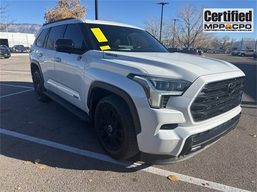 2024 Toyota Sequoia Limited's photo