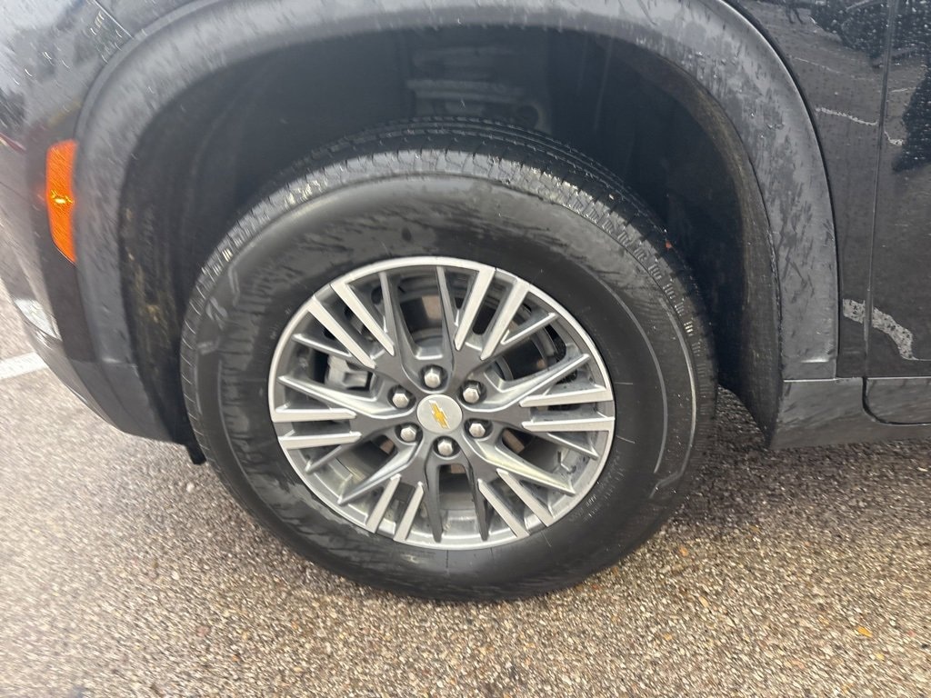 Certified 2025 Chevrolet Traverse LT SUV