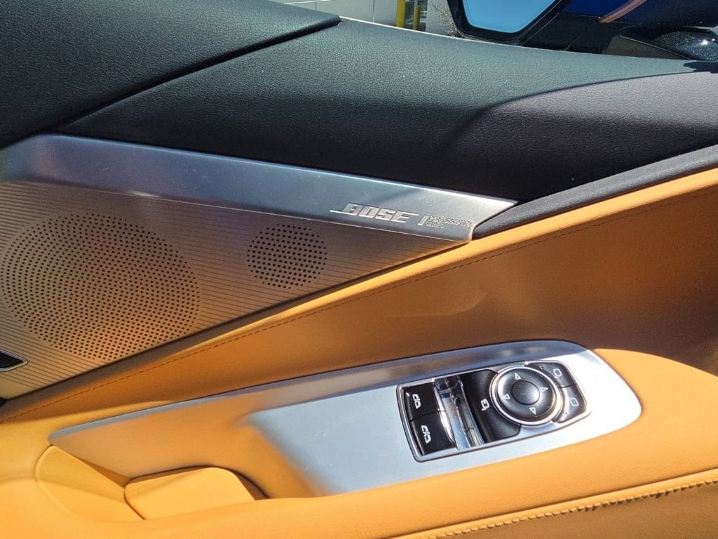 2023 Chevrolet Corvette 2LT - Photo 13