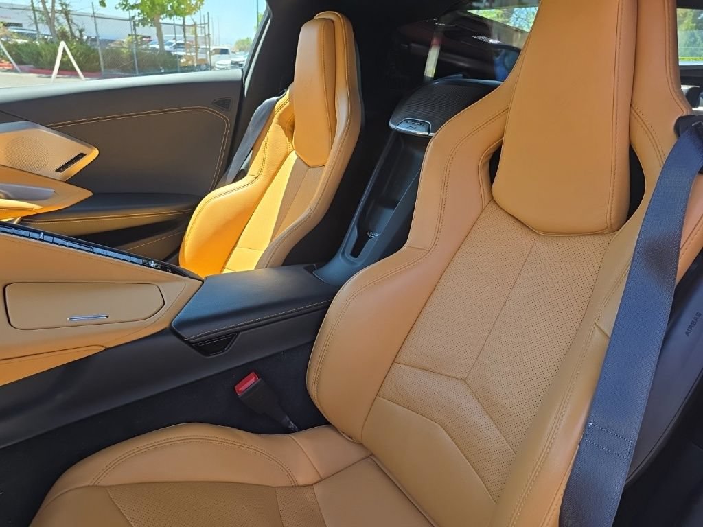 2023 Chevrolet Corvette 2LT - Photo 14