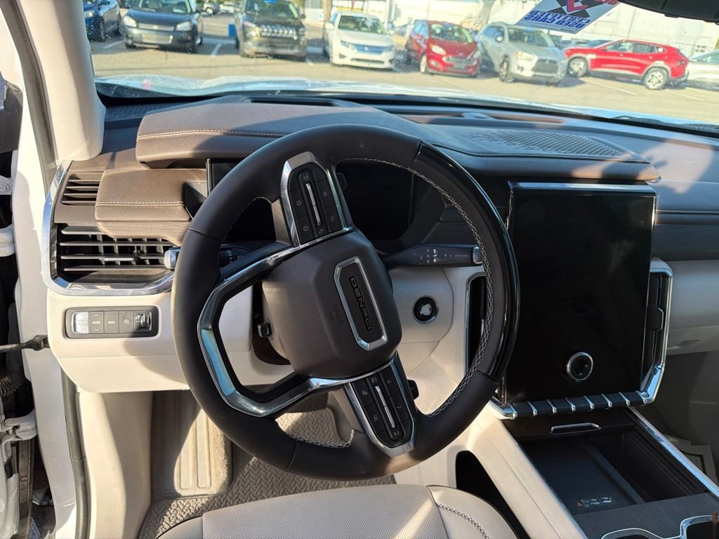 2024 GMC Acadia Denali - Photo 13