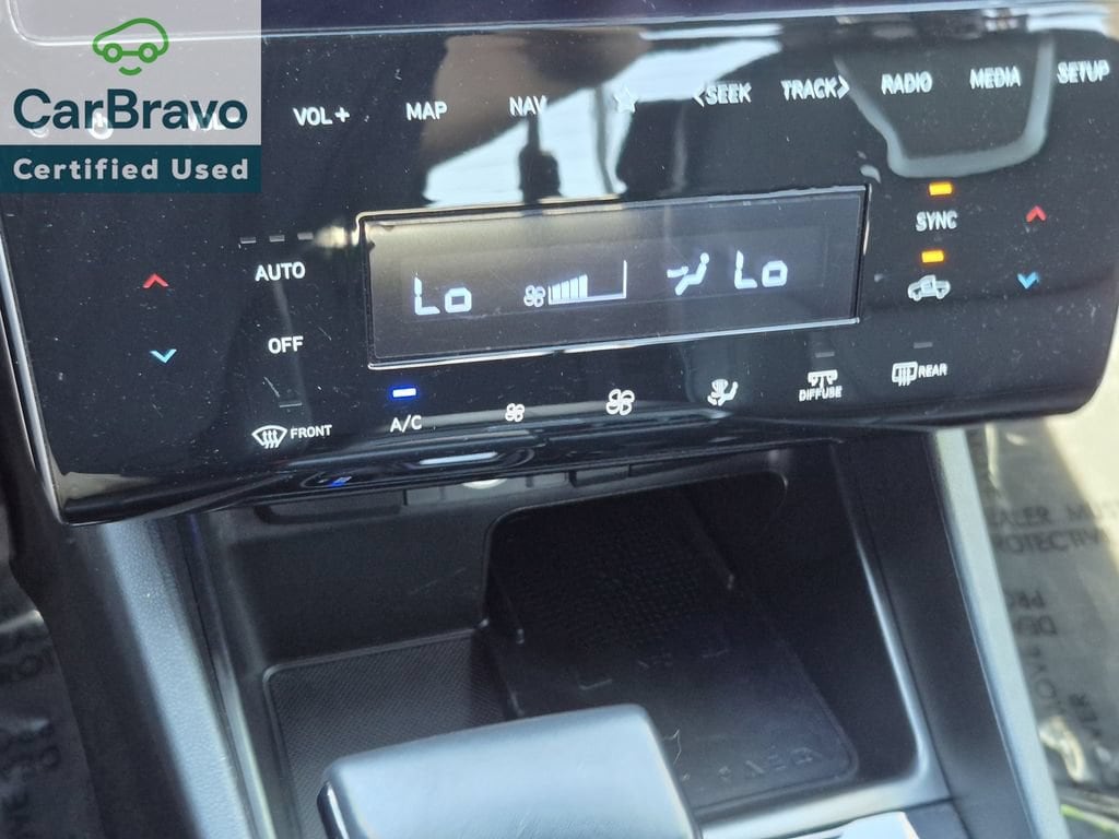 2024 Hyundai Santa Cruz Limited - Photo 15