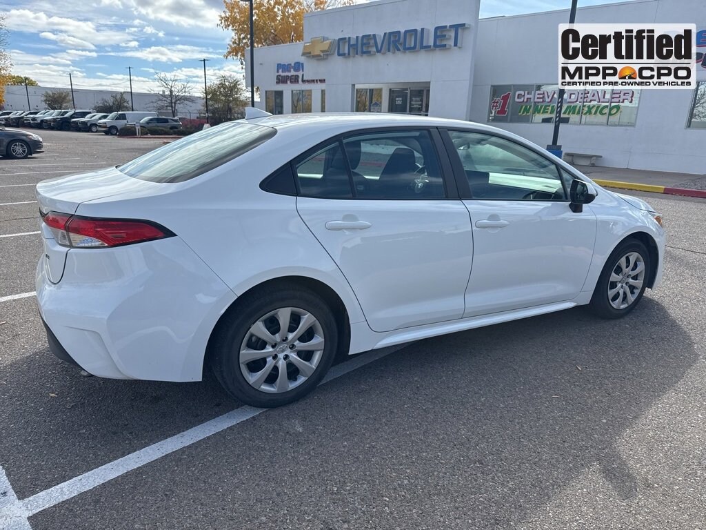 Used 2024 Toyota Corolla LE