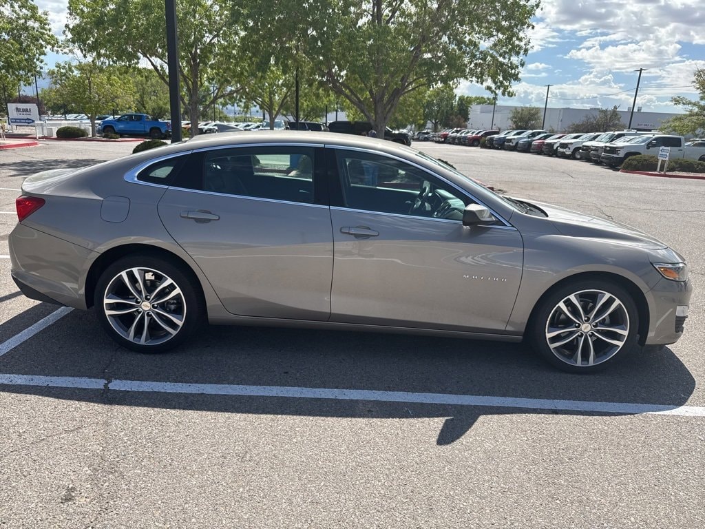 1G1ZD5ST6PF245594
