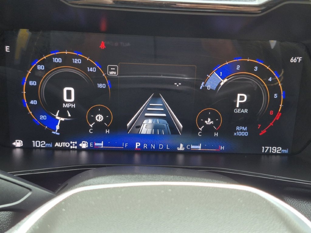 2024 Chevrolet Colorado LT - Photo 10
