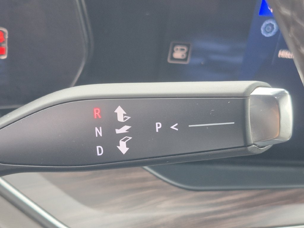2025 Chevrolet Tahoe LT - Photo 26