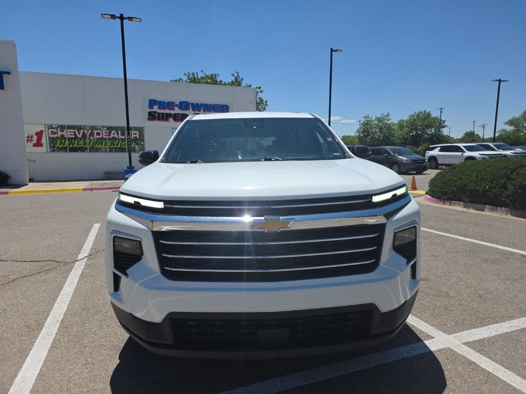 2025 Chevrolet Traverse LT - Photo 10