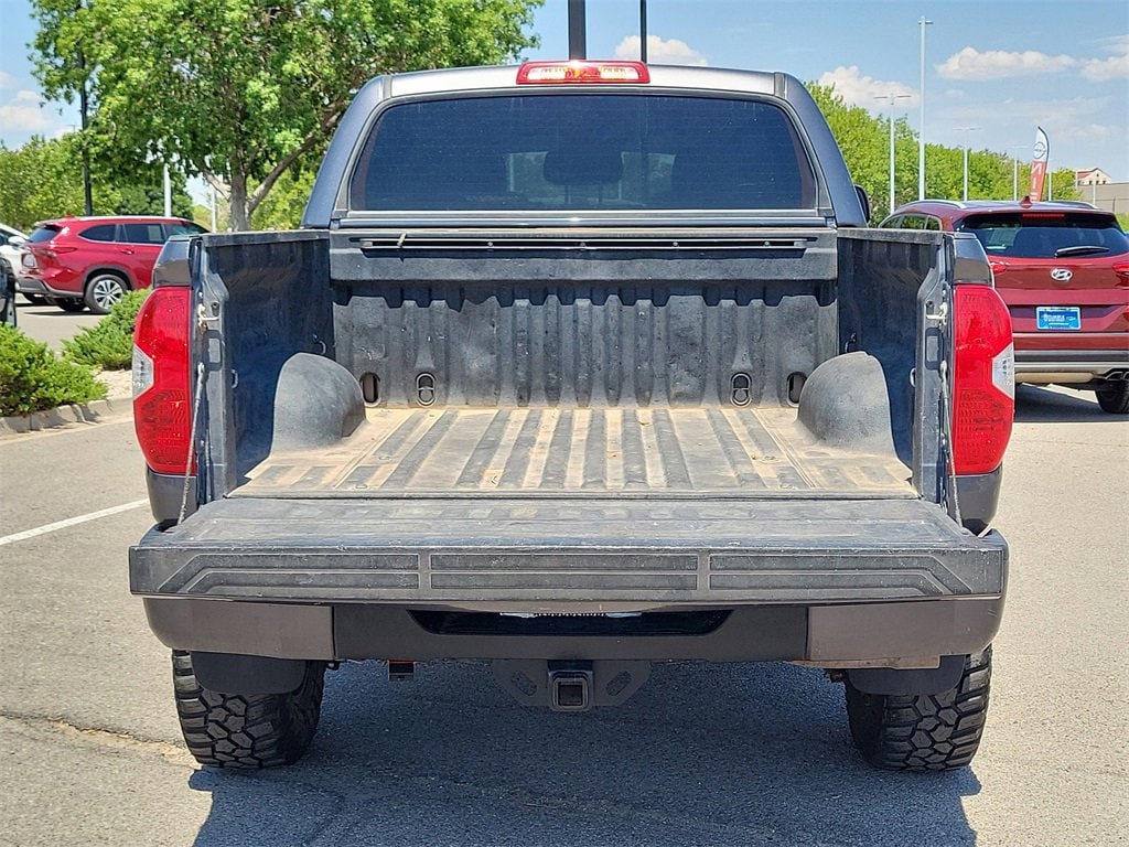 Tundra CrewMax Cab SR5