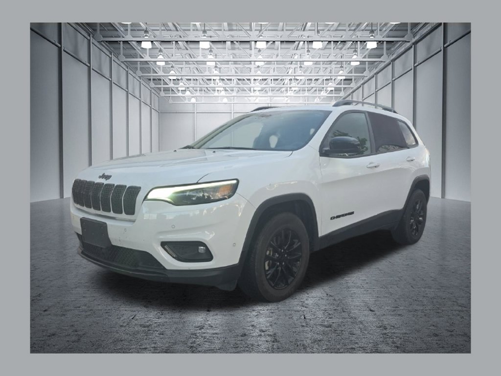 Used 2023 Jeep Cherokee Altitude Lux 4x4 SUV