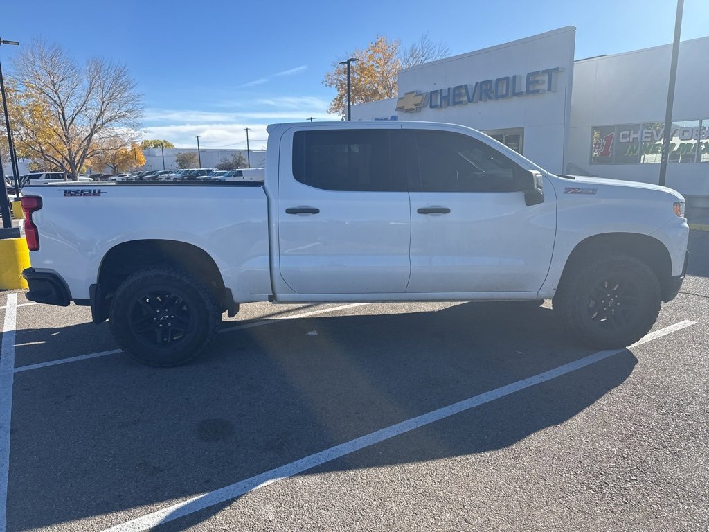 2021 Chevrolet Silverado 1500 Custom Trail Boss photo 2