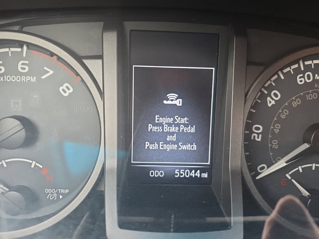2016 Toyota Tacoma SR - Photo 17