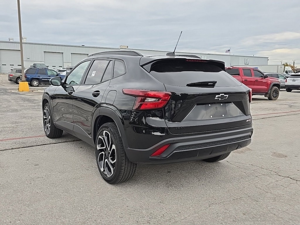 Used 2024 Chevrolet Trax 2RS SUV