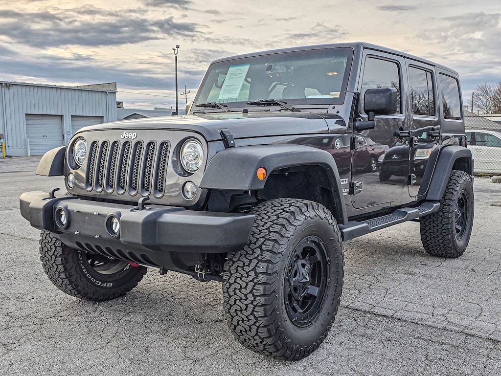 Used 2017 Jeep Wrangler Unlimited Sport 4x4 SUV