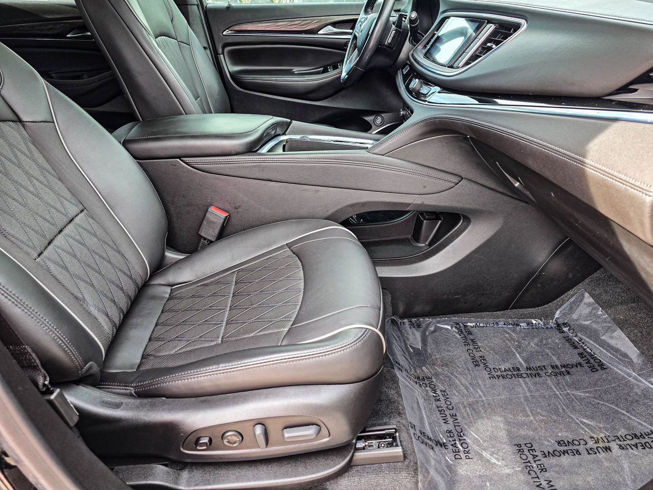 2024 Buick Enclave Avenir - Photo 44
