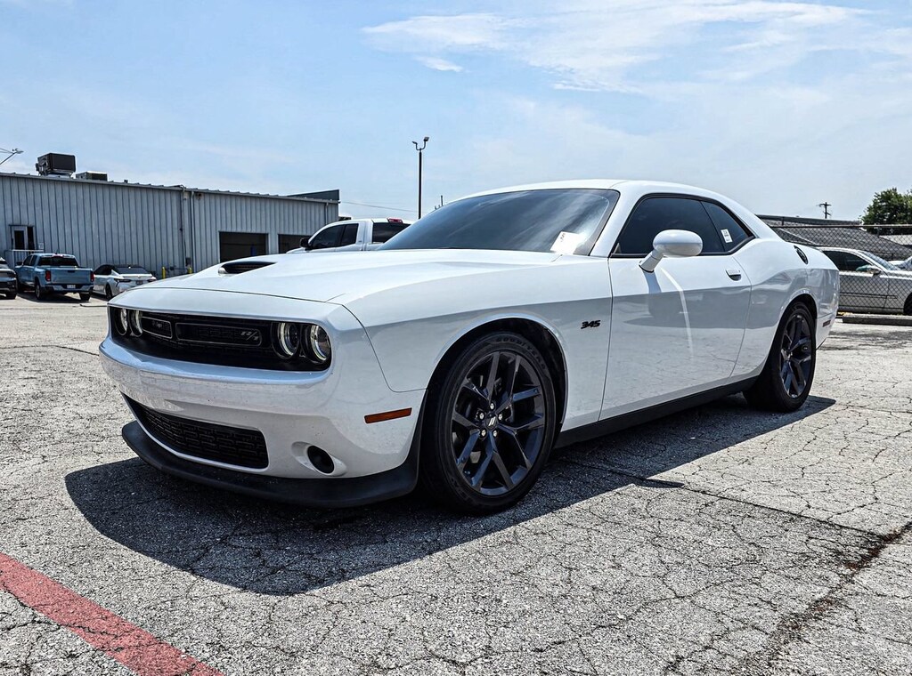 Used 2023 Dodge Challenger R/T Coupe