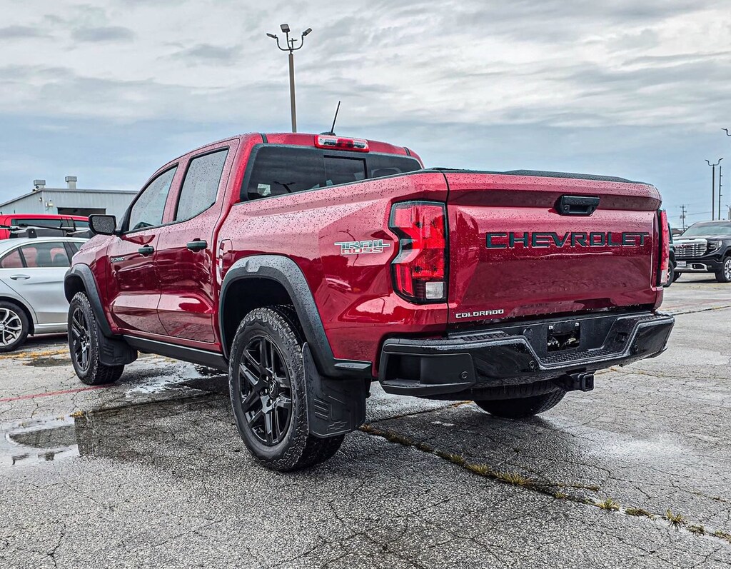 Used 2025 Chevrolet Colorado Trail Boss Truck Crew Cab