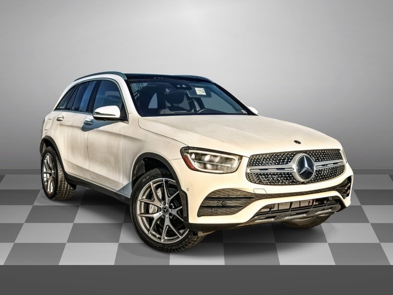 2022 Mercedes-Benz GLC GLC300's photo