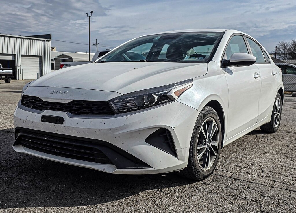 Used 2023 Kia Forte LXS Sedan