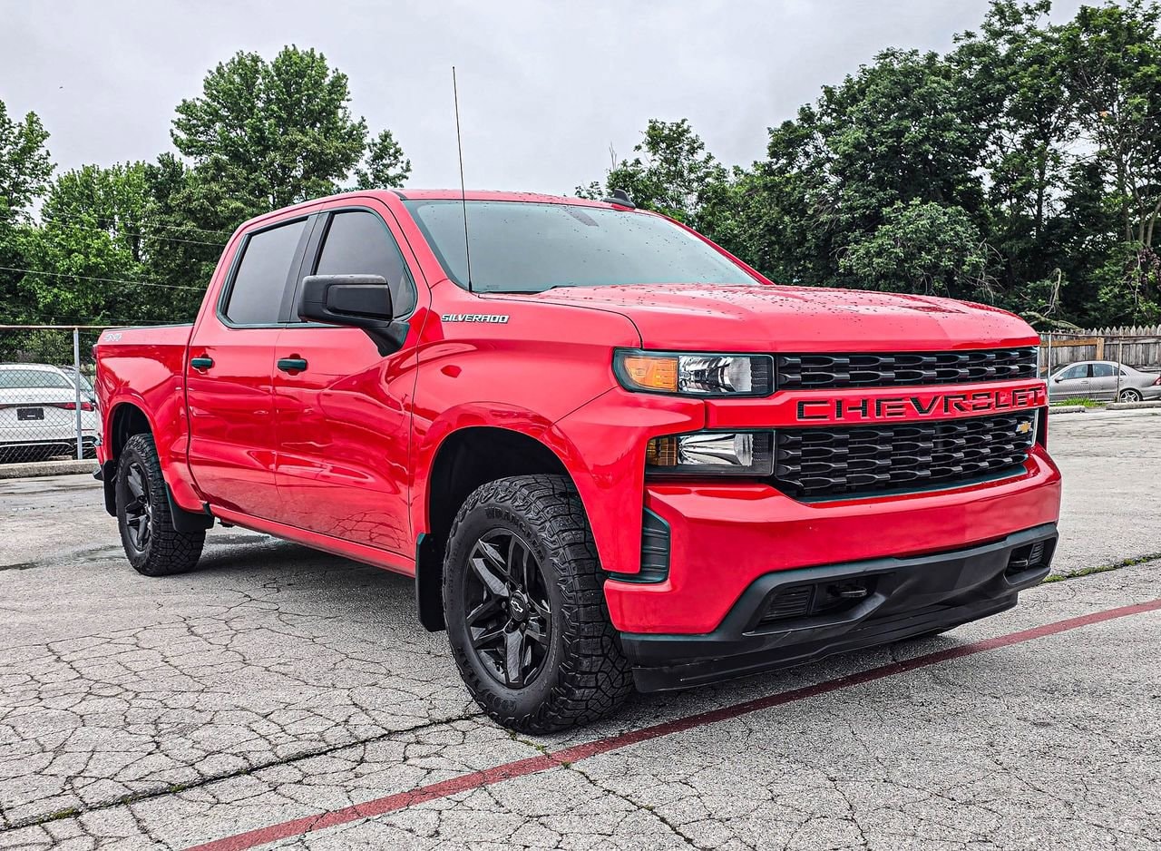 2019 Chevrolet Silverado 1500 Custom 4X4 Crew Cab Short Box's photo