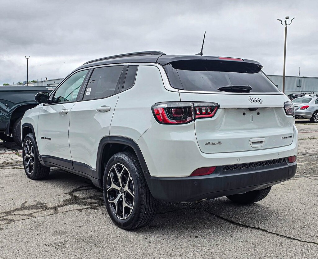 Used 2025 Jeep Compass Limited 4x4 SUV