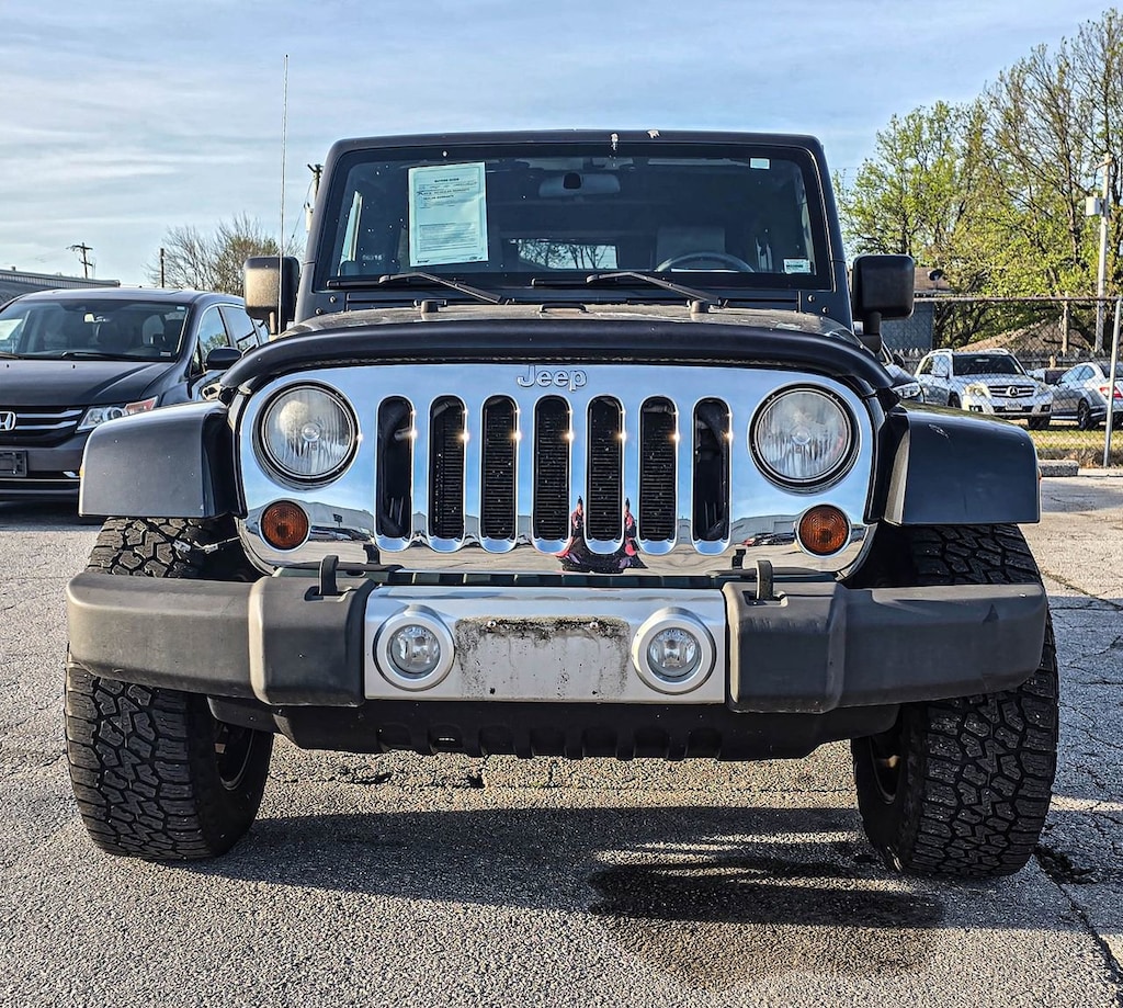 Used 2010 Jeep Wrangler Unlimited Sahara SUV