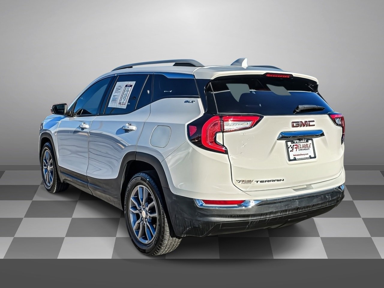 2024 Gmc Terrain SLT photo 4