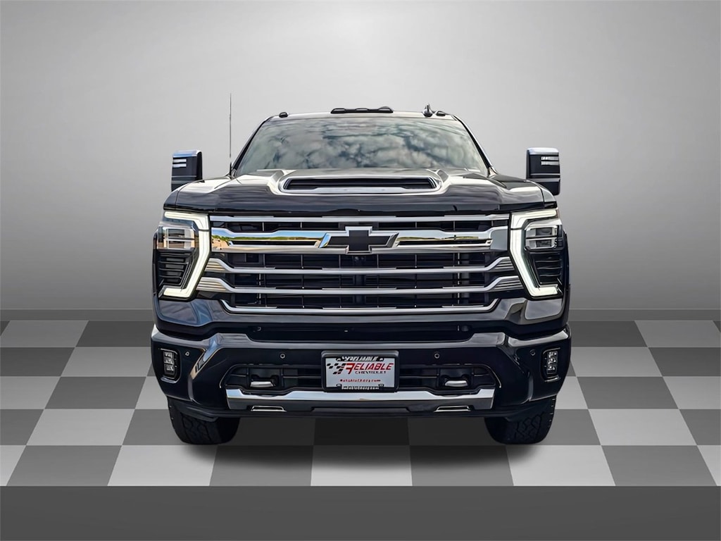 Used 2025 Chevrolet Silverado 2500 HD High Country Truck Crew Cab