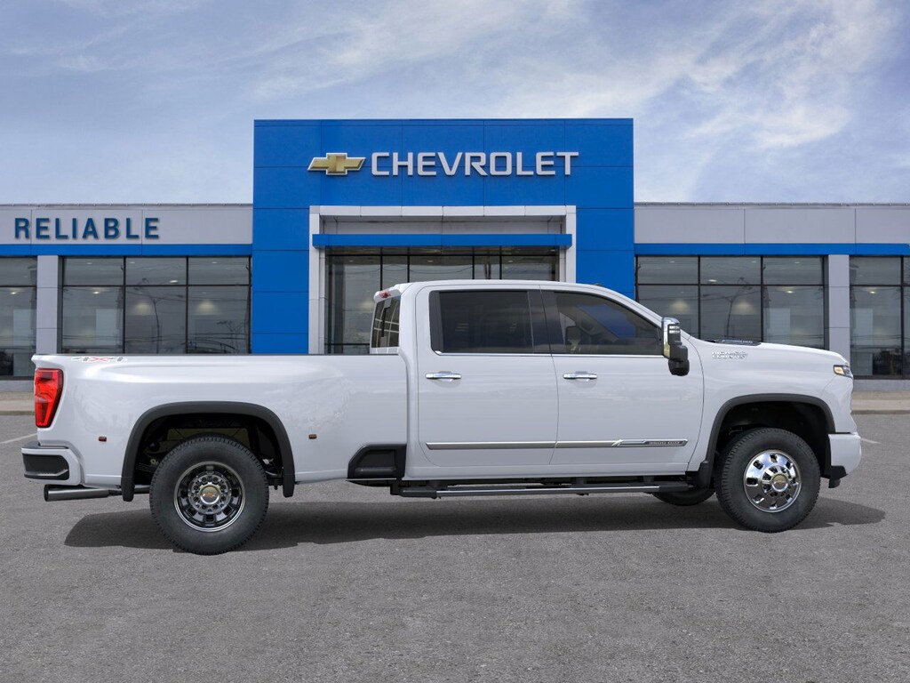 New 2026 Chevrolet Silverado 3500 HD High Country DRW Truck Crew Cab