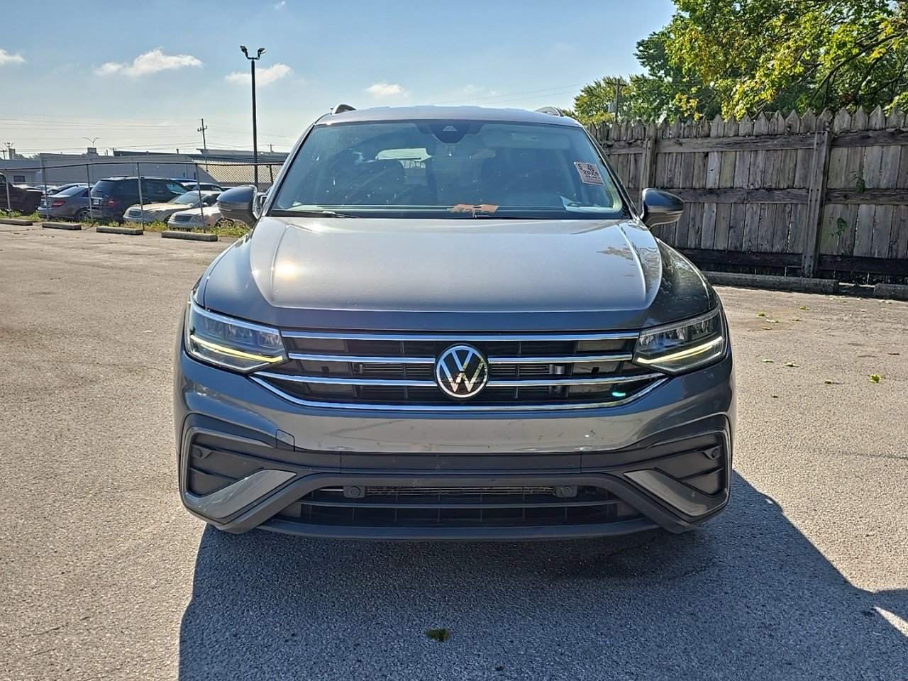 2024 Volkswagen Tiguan S photo 2