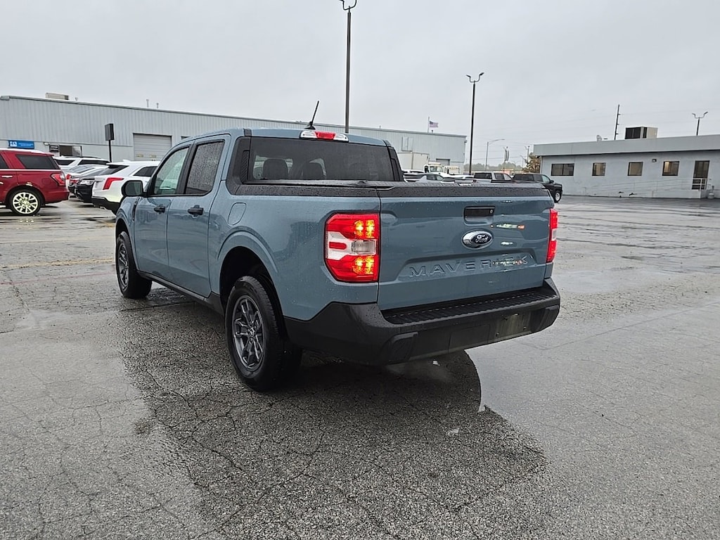 Used 2022 Ford Maverick XL Truck SuperCrew