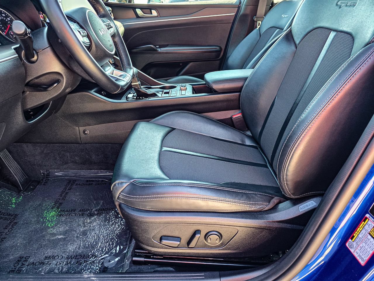 2022 Kia K5 GT-Line - Photo 13