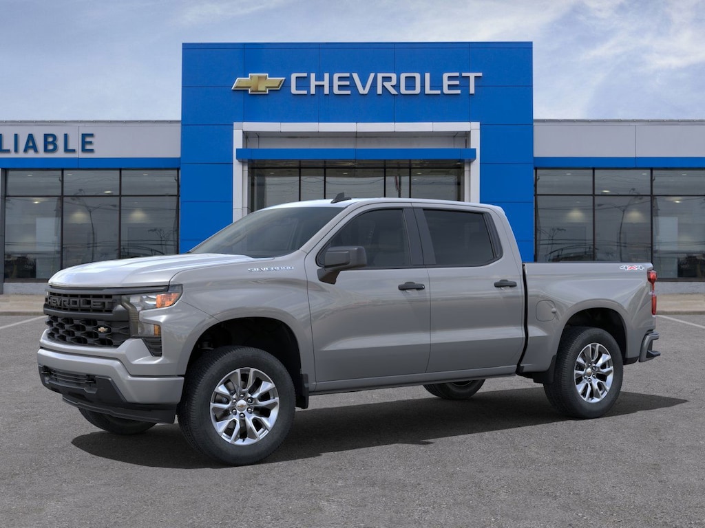 New 2025 Chevrolet Silverado 1500 Custom Truck Crew Cab
