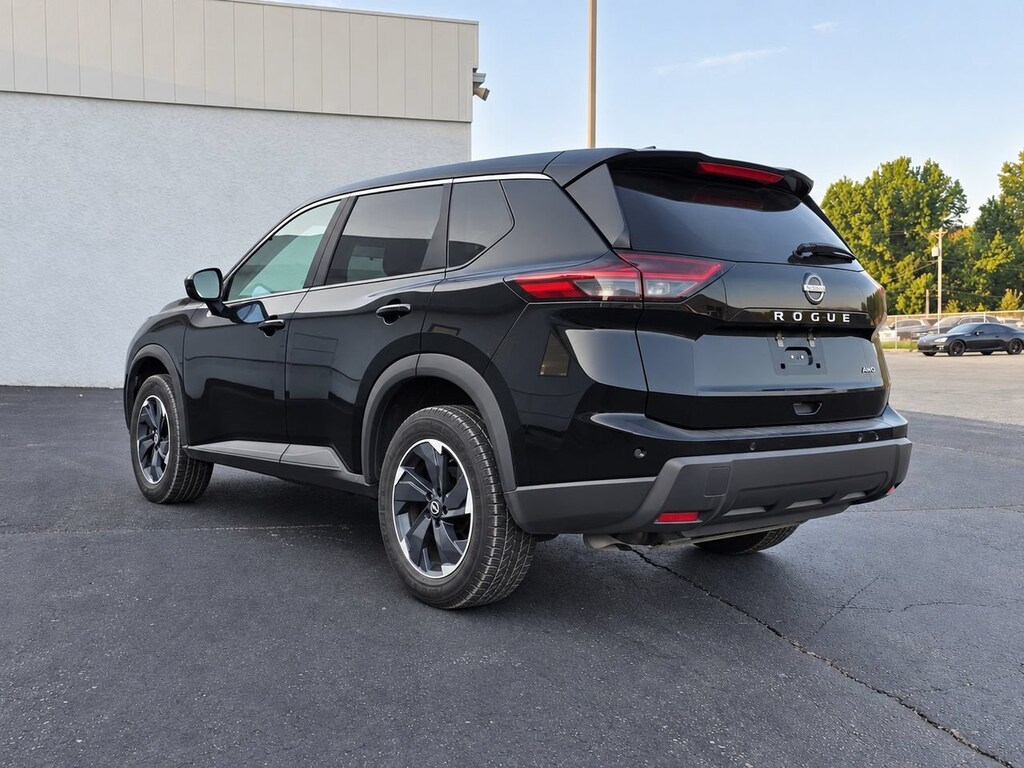 Used 2025 Nissan Rogue SV SUV