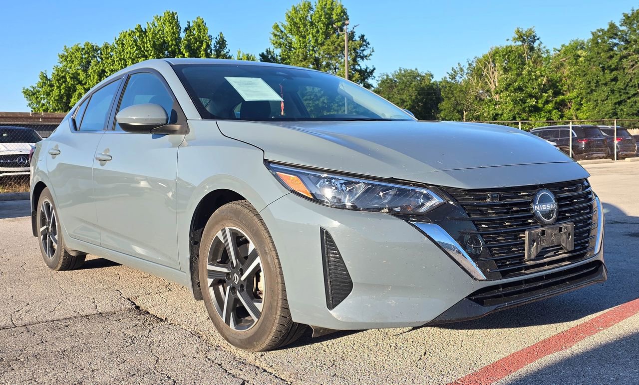 2024 Nissan Sentra SV CVT's photo