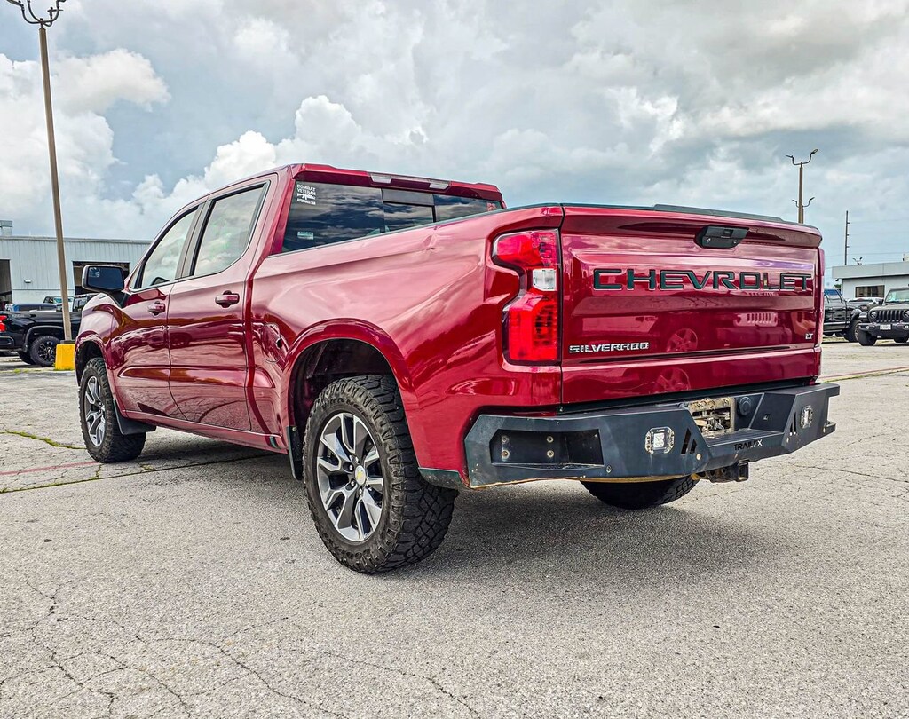 Used 2020 Chevrolet Silverado 1500 LT Truck Crew Cab