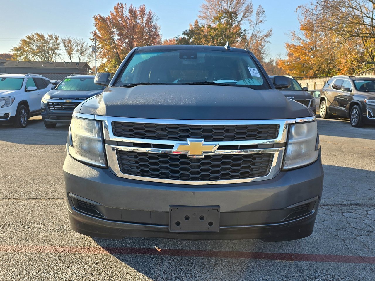 2019 Chevrolet Tahoe LT photo 2
