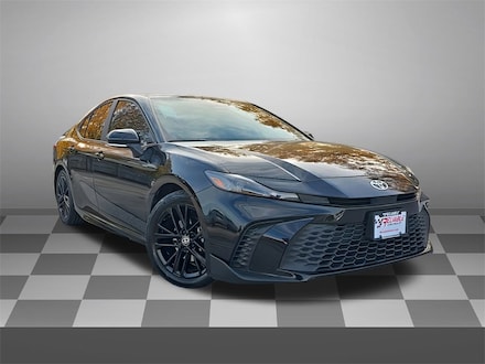 2025 Toyota Camry LE Sedan