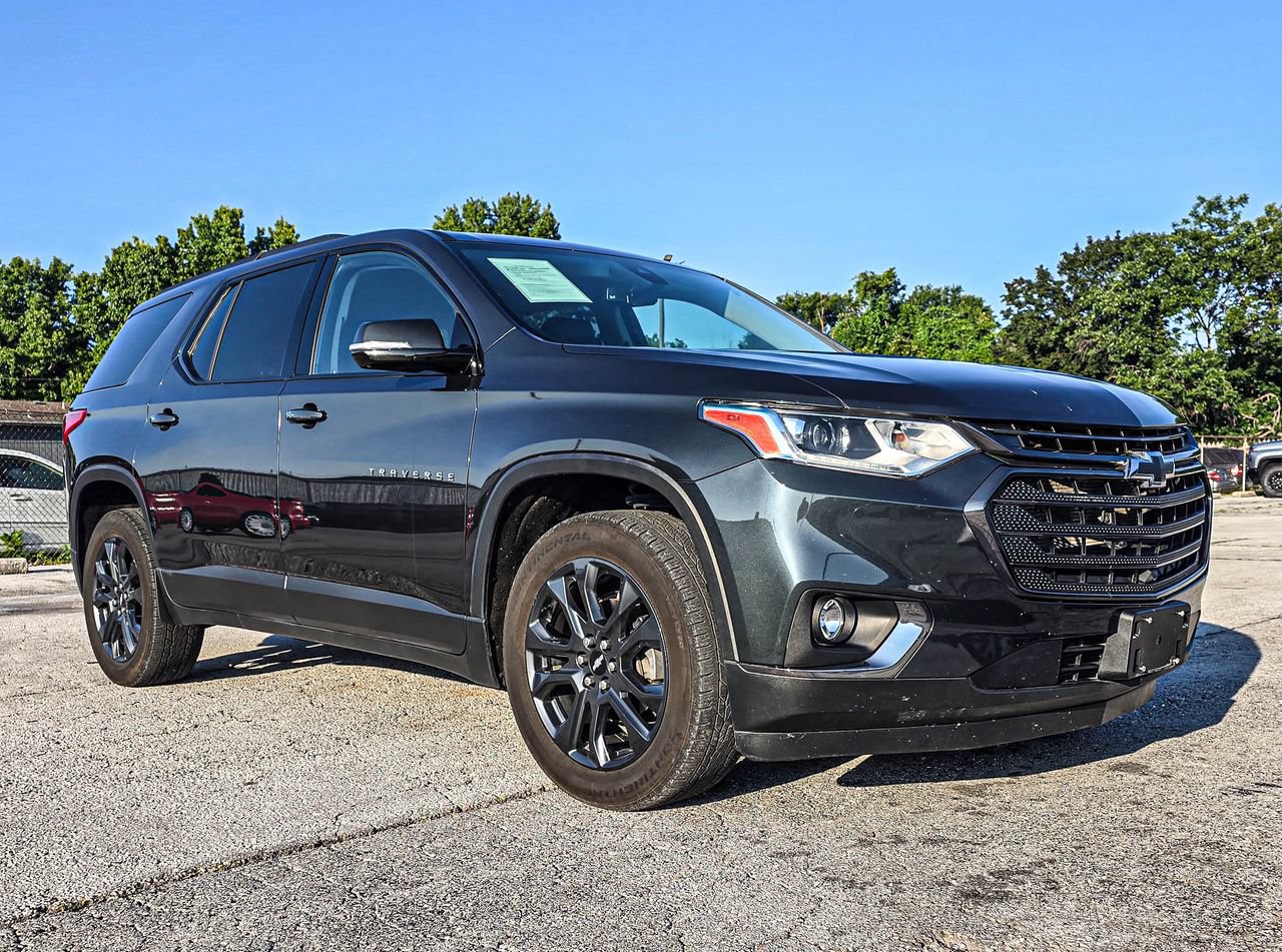 Gray (Graphite Metallic) 2020 Chevrolet Traverse SUV / Crossover Front-Wheel Drive Automatic