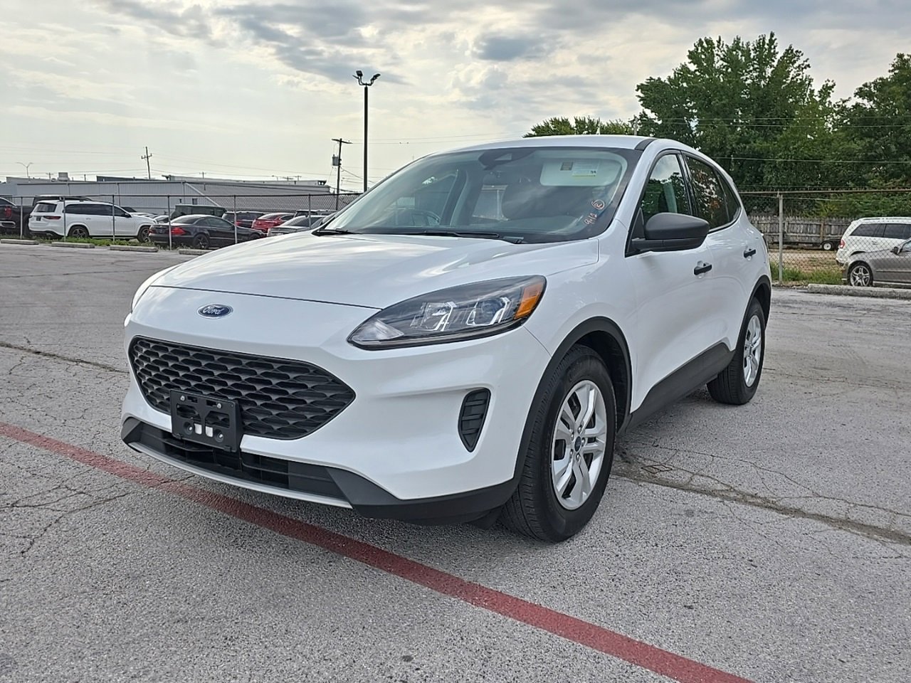 2021 Ford Escape S photo 3
