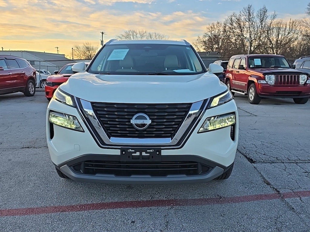 Used 2023 Nissan Rogue SV SUV