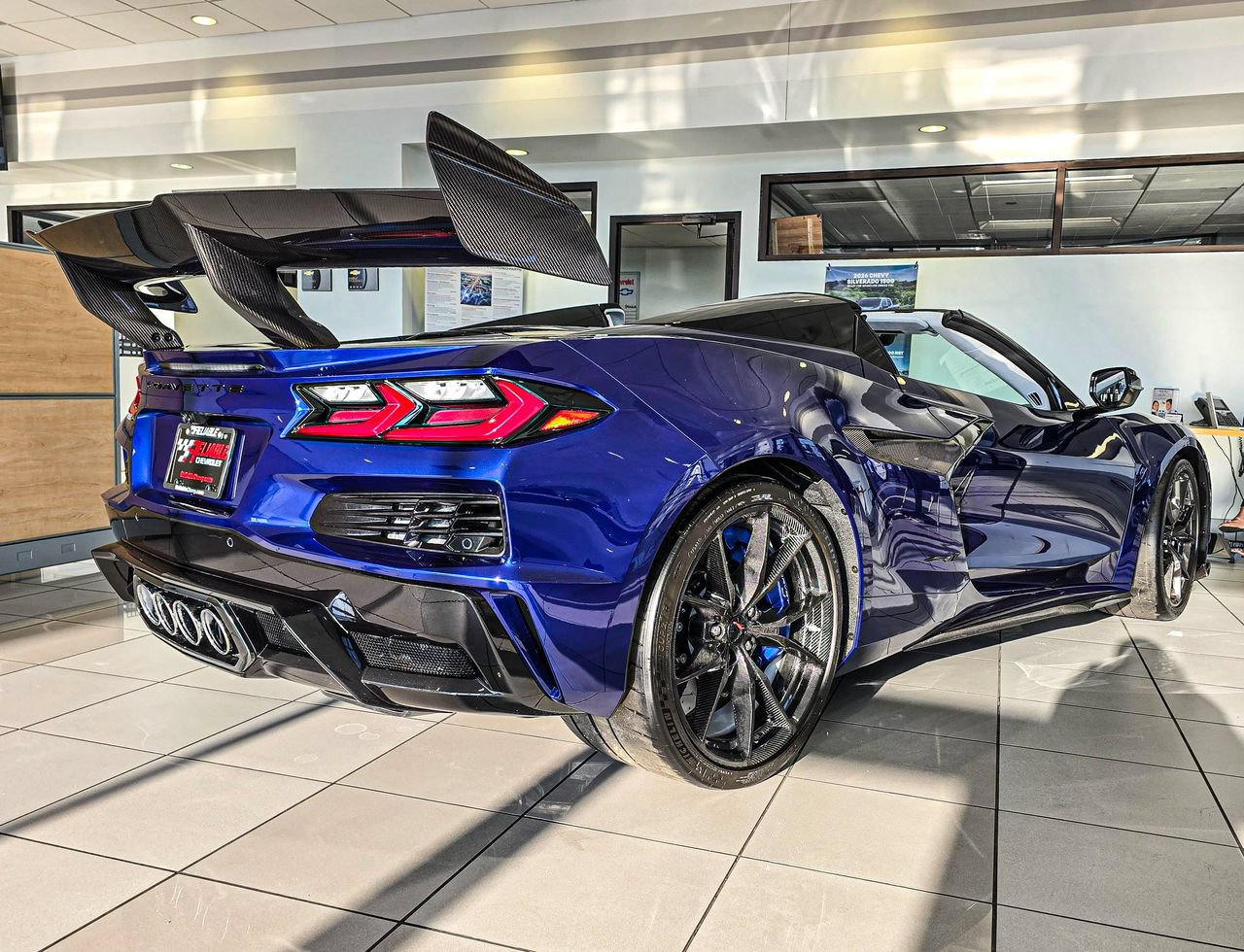 2027 Chevrolet Corvette 3LZ - Photo 6