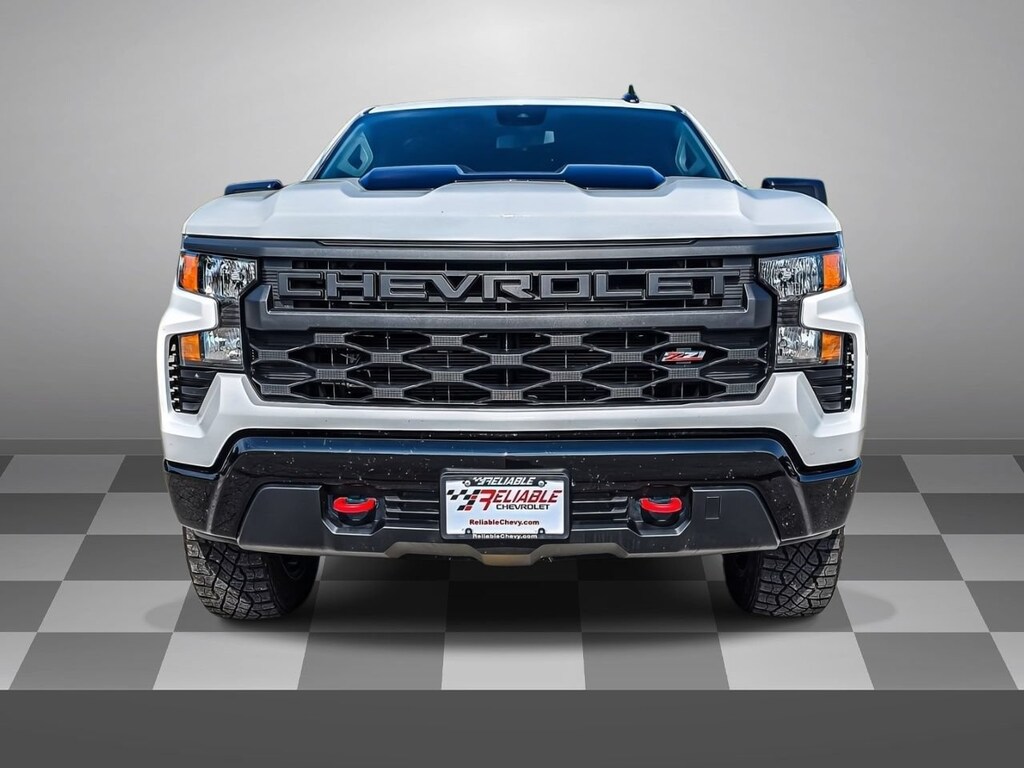 Used 2025 Chevrolet Silverado 1500 Custom Trail Boss Truck Crew Cab