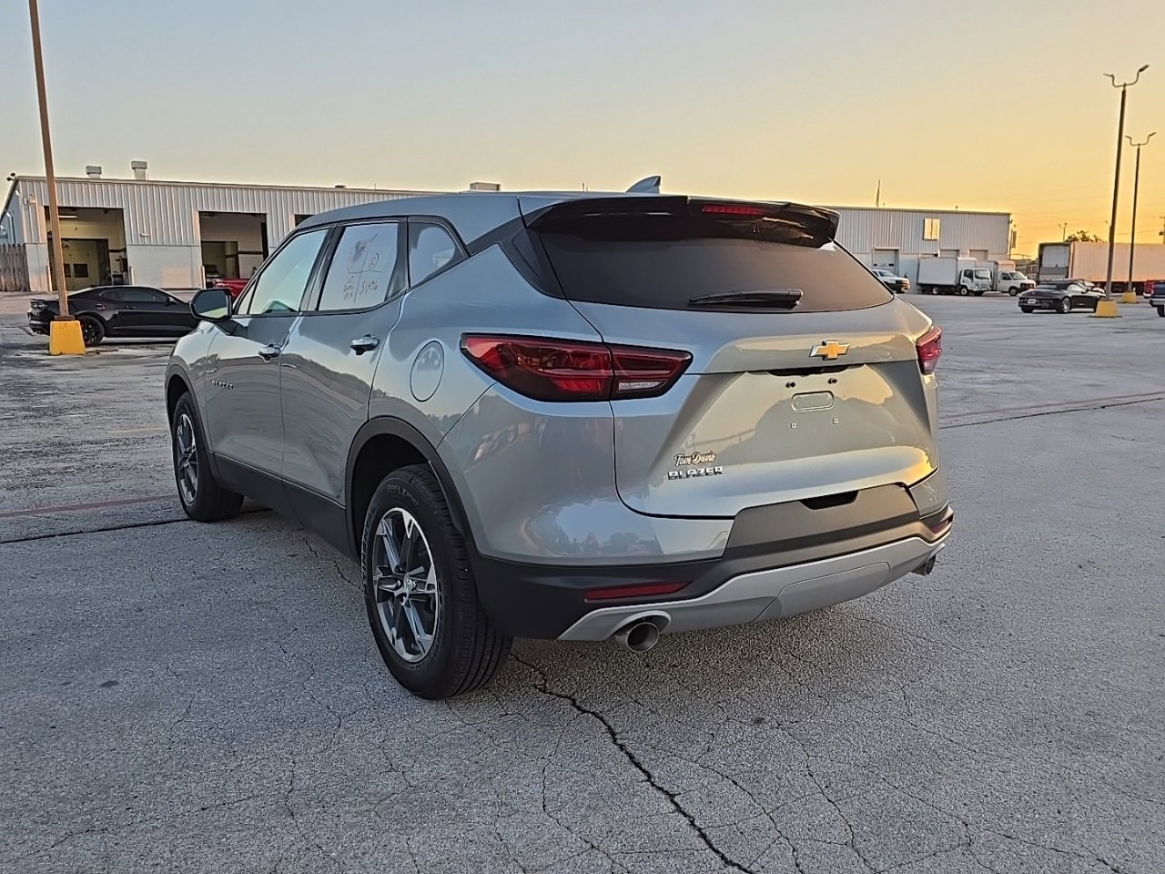 2025 Chevrolet Blazer 2LT photo 2